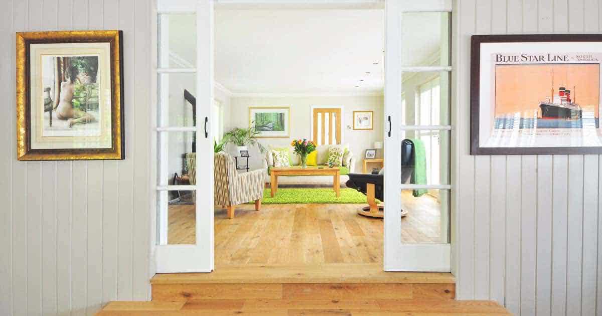 How To Remove Hairspray Buildup From Laminate Floors How To Remove Hairspray Buildup From Laminate Floors